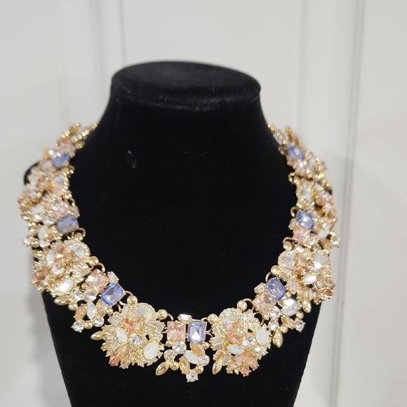 💎🔹️Piper K🔹️  Floral Rhinestone Statement Cluster Glass Stones  Necklace ✨️💎 - Picture 11 of 11
